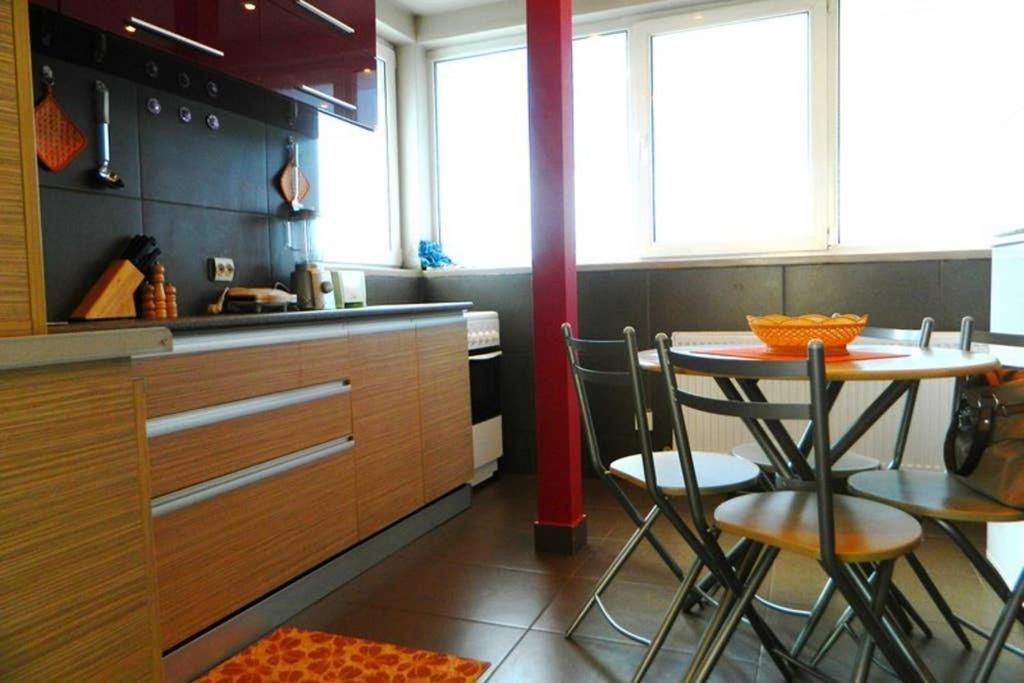 Penthouse Larry * Bucarest
